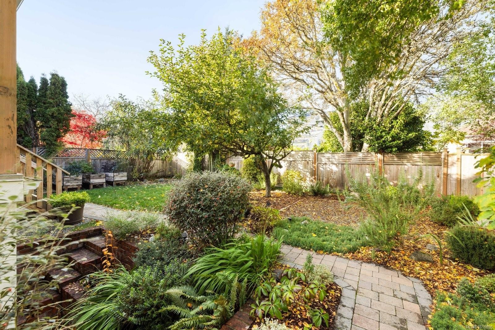 2168 Bartlett Ave, Oak Bay, BC