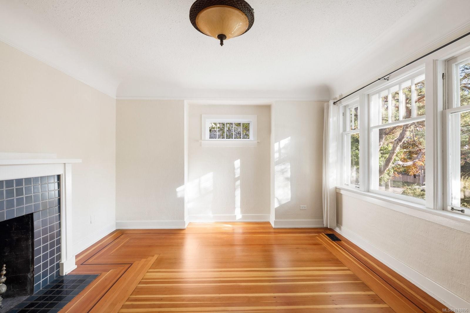 2168 Bartlett Ave, Oak Bay, BC