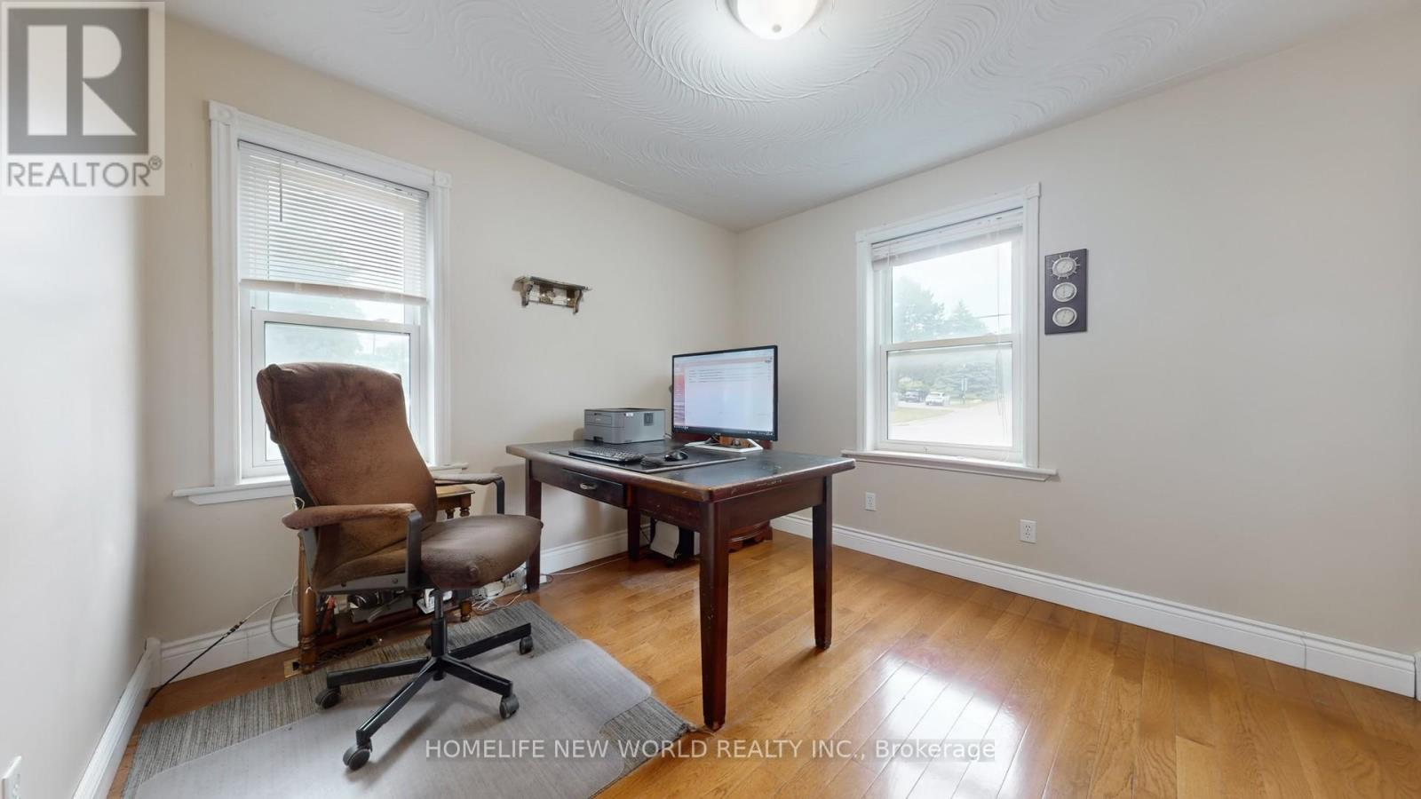 18770 Leslie Street, East Gwillimbury, ON - Indoor Photo Showing Office