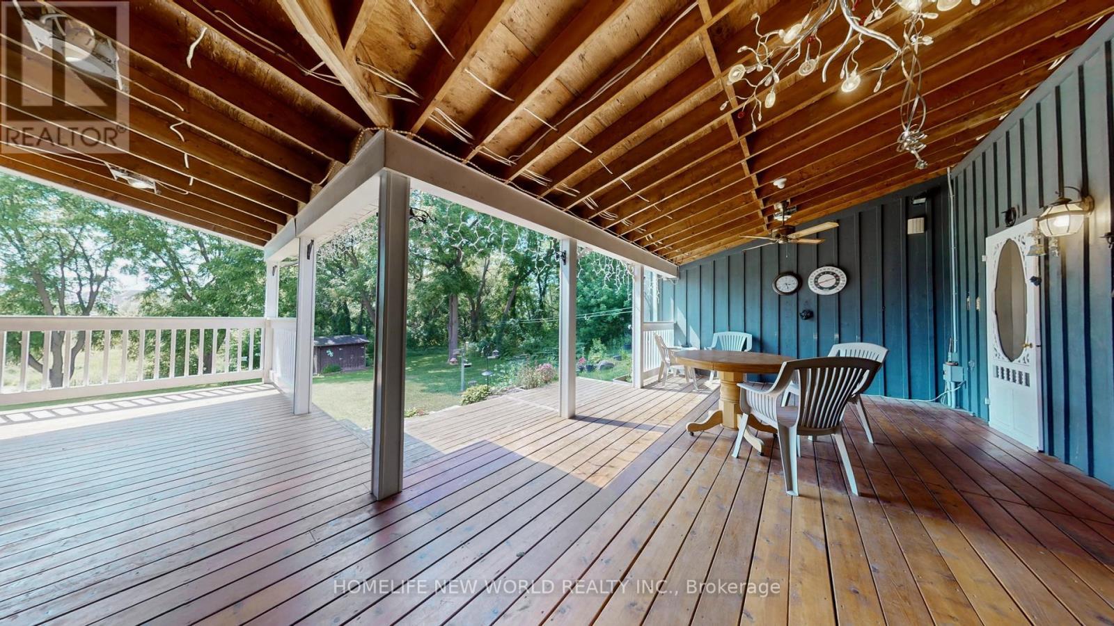 18770 Leslie Street, East Gwillimbury, ON - Outdoor With Deck Patio Veranda With Exterior