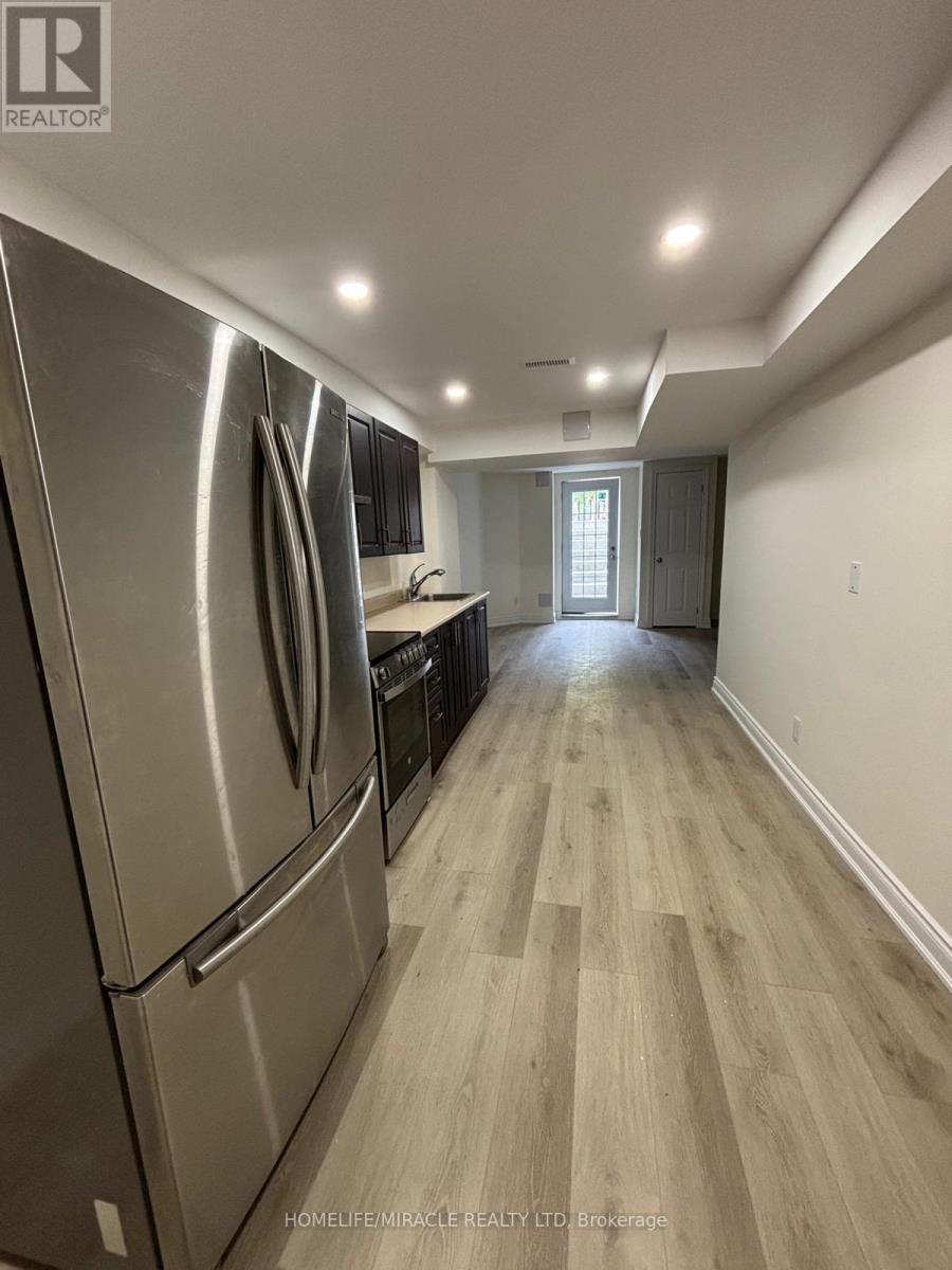 5898 Mersey Street, Mississauga, ON - Indoor Photo Showing Other Room