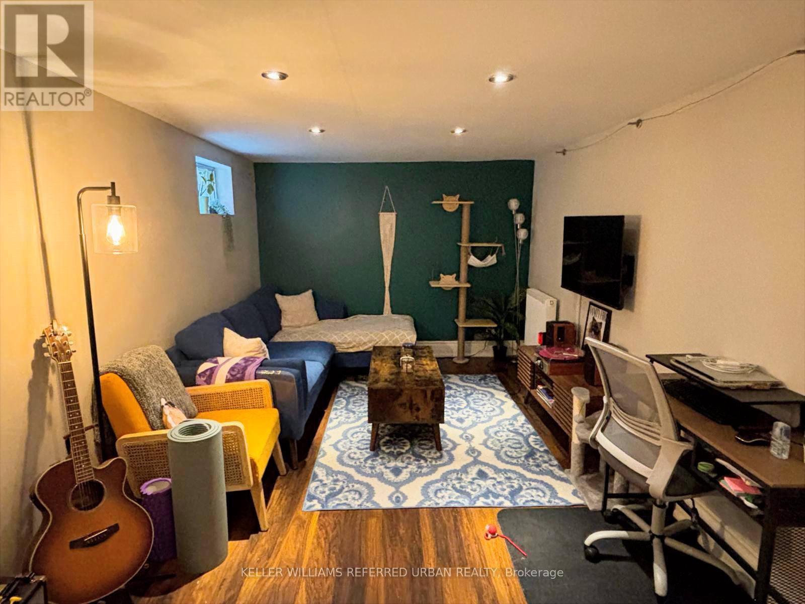 Bsmt - 95 Barker Avenue, Toronto, ON - Indoor