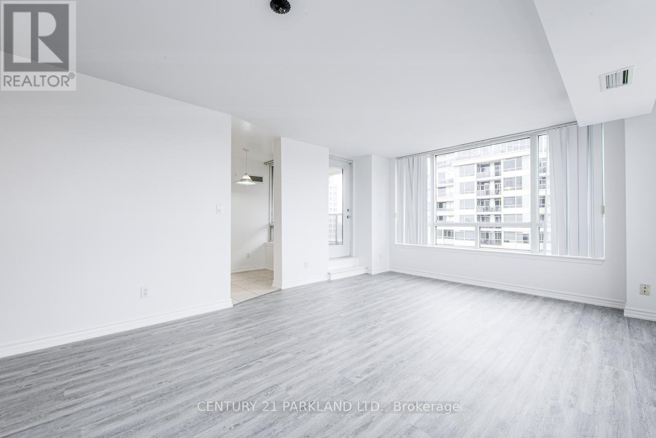 1701 - 8 Rean Drive, Toronto, ON - Indoor Photo Showing Other Room
