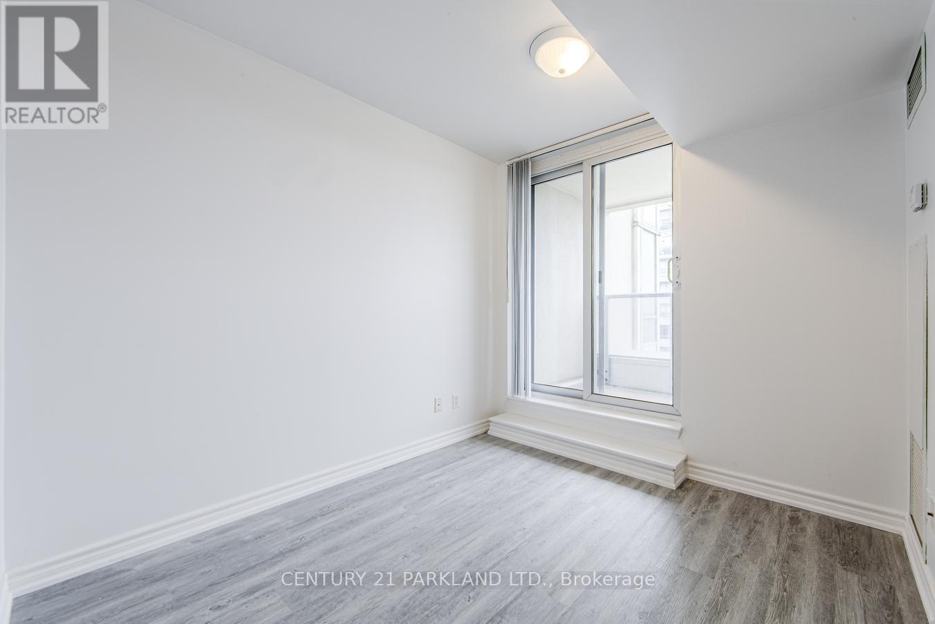 1701 - 8 Rean Drive, Toronto, ON - Indoor Photo Showing Other Room