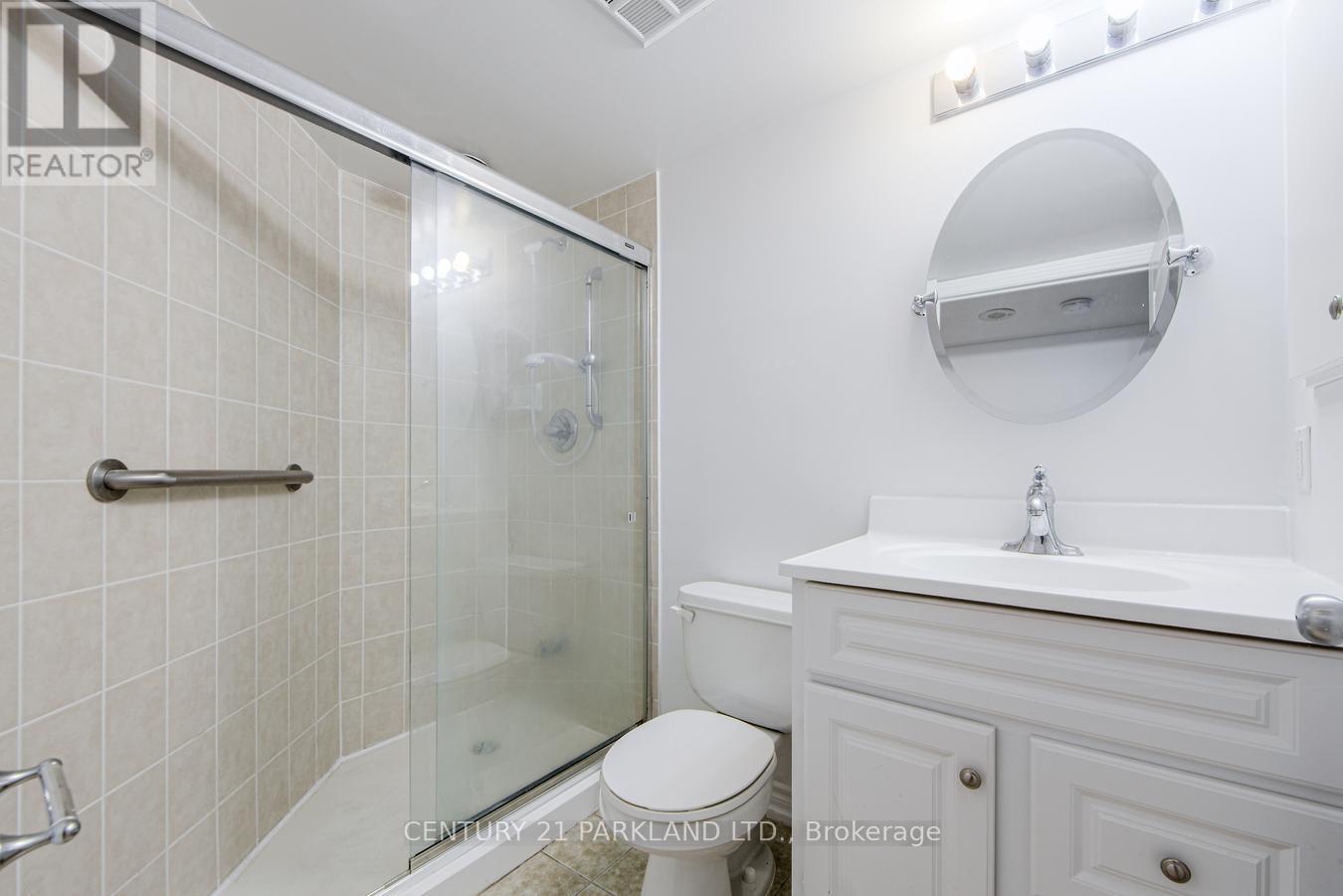 1701 - 8 Rean Drive, Toronto, ON - Indoor Photo Showing Bathroom