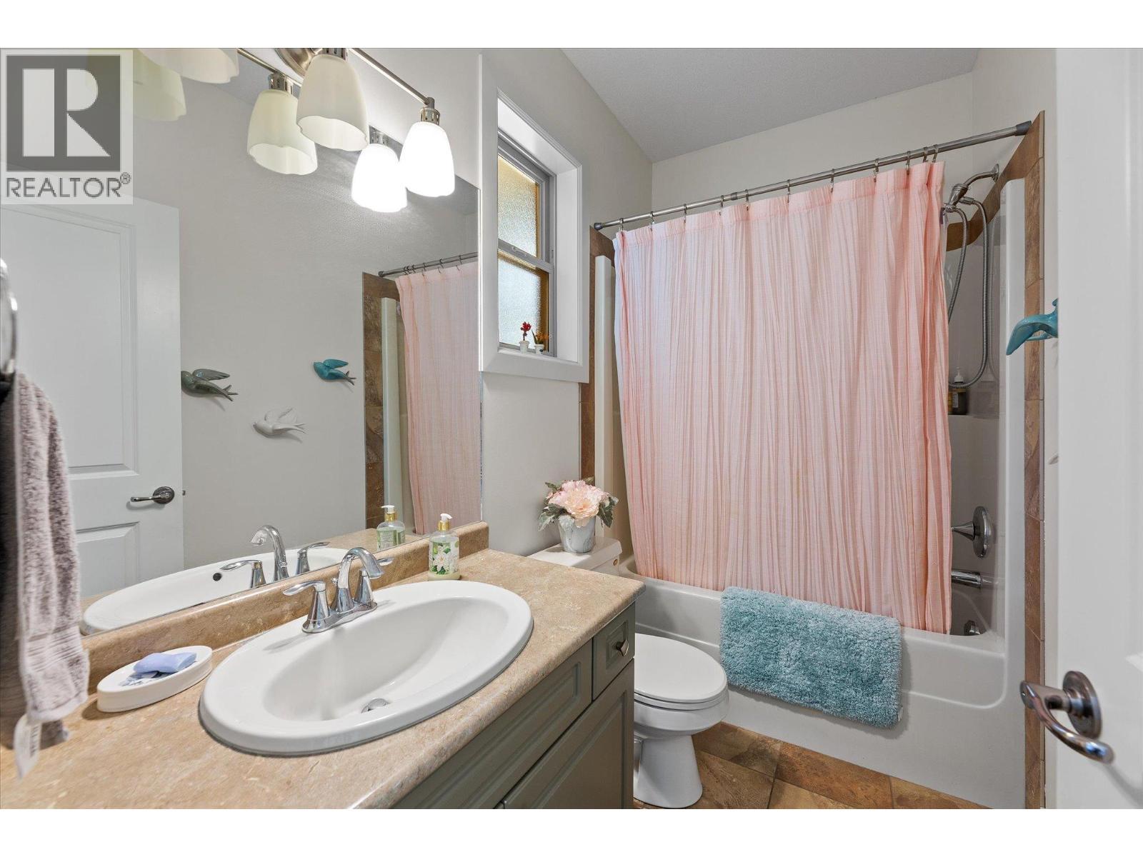 2140 Serrento Lane, Westbank, BC - Indoor Photo Showing Bathroom