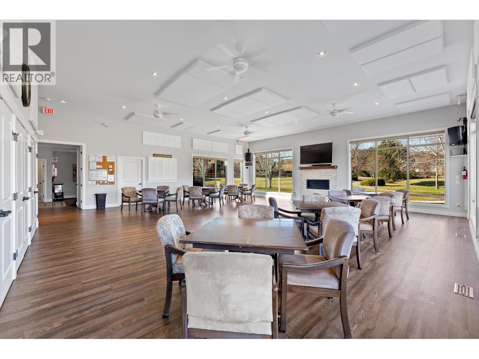 2140 Serrento Lane, Westbank, BC - Indoor Photo Showing Dining Room