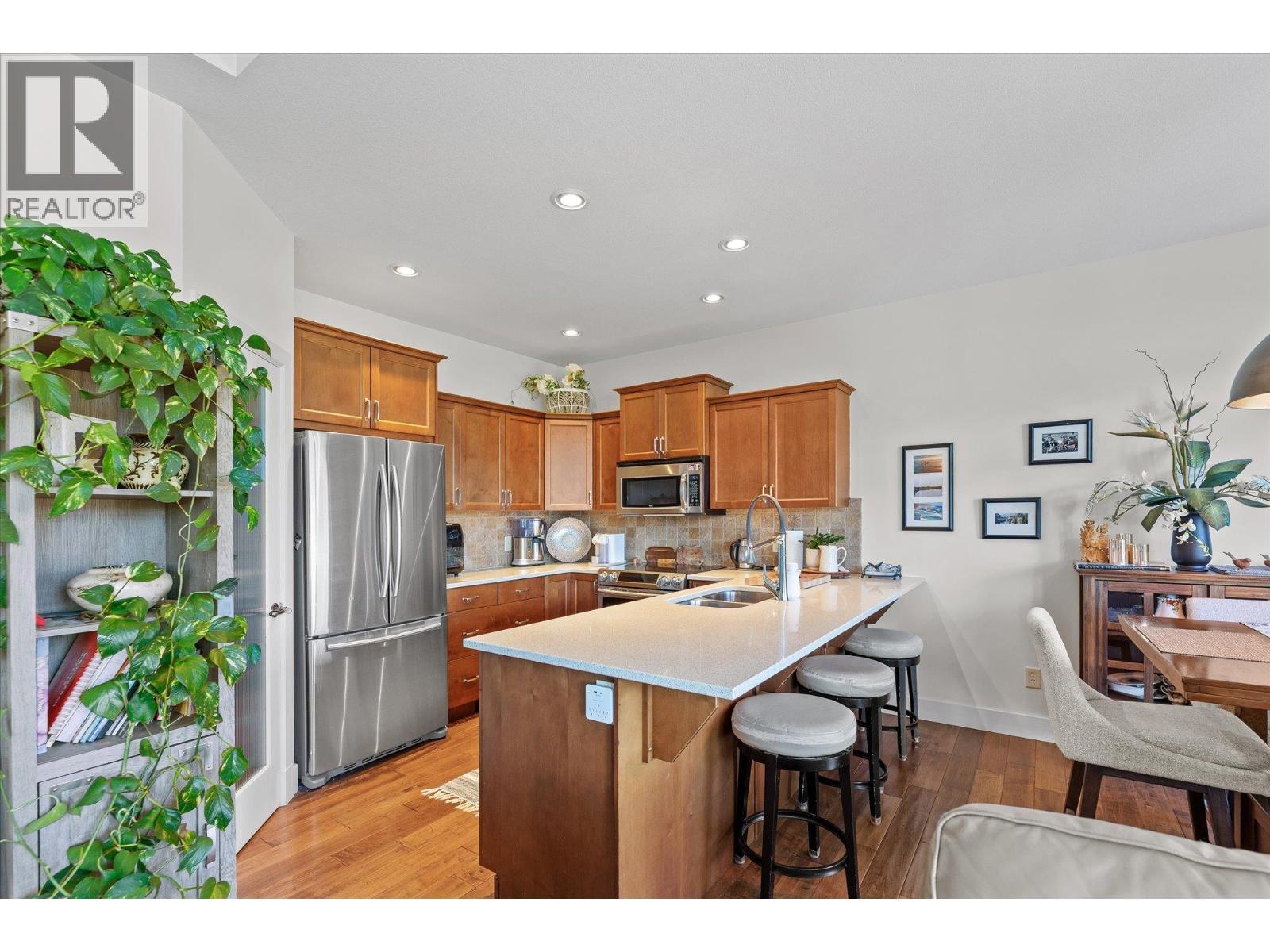 2140 Serrento Lane, Westbank, BC - Indoor Photo Showing Kitchen