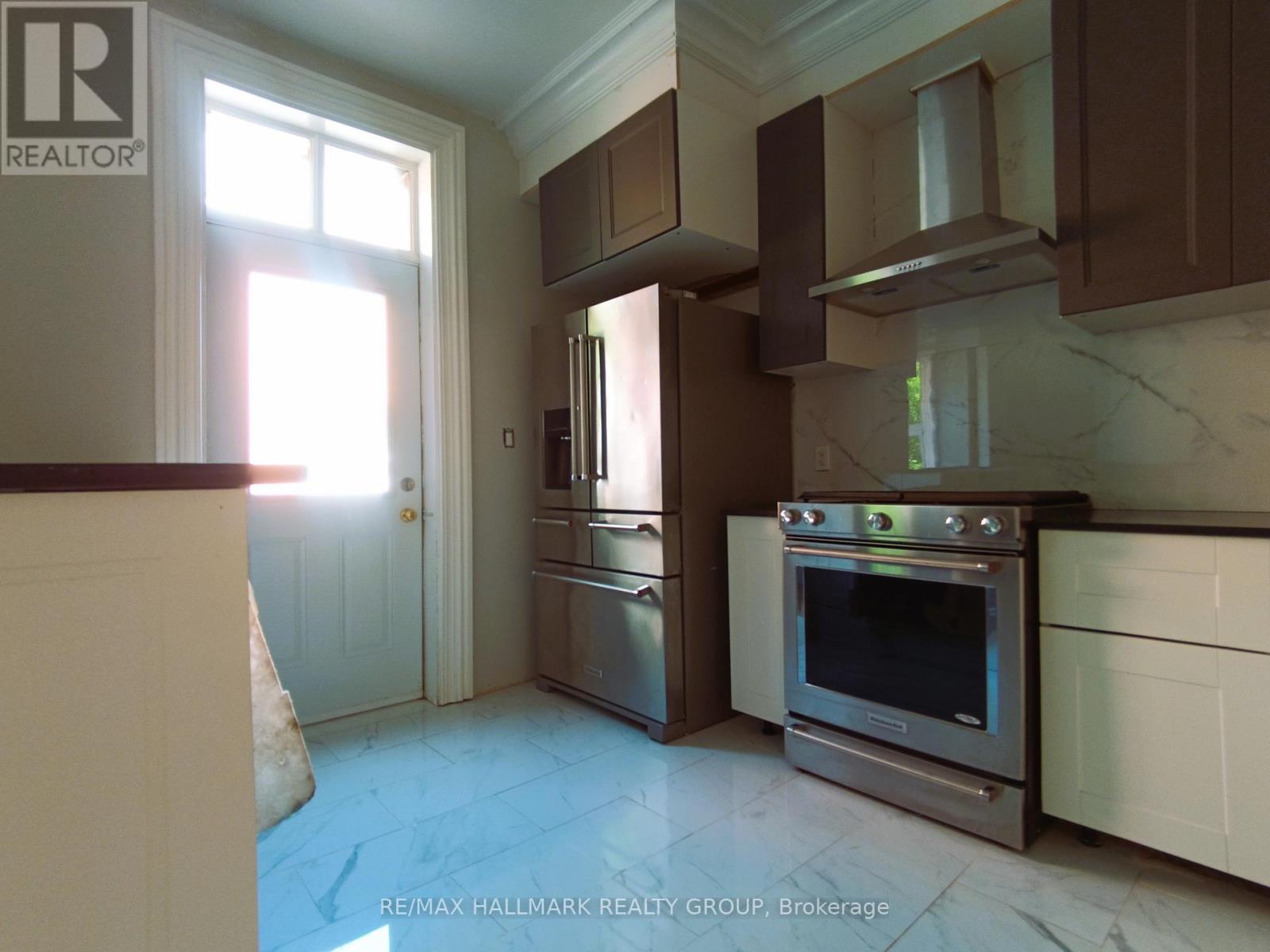 460 Wilbrod Street, Ottawa, ON - Indoor Photo Showing Kitchen