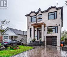 1A ROBLIN AVENUE Toronto, ON M4C 3P7