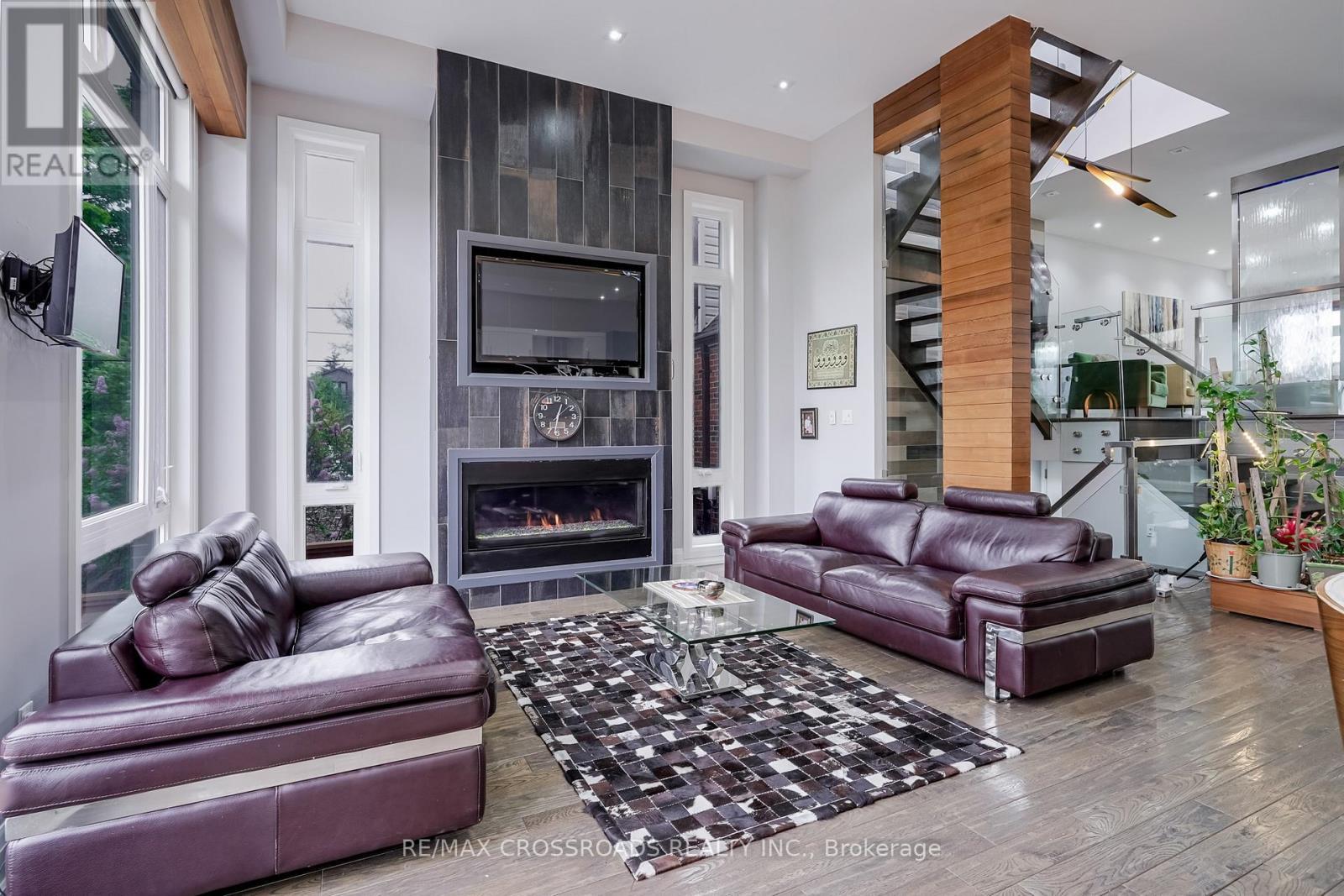 1A Roblin Avenue, Toronto, ON - Indoor Photo Showing Living Room With Fireplace