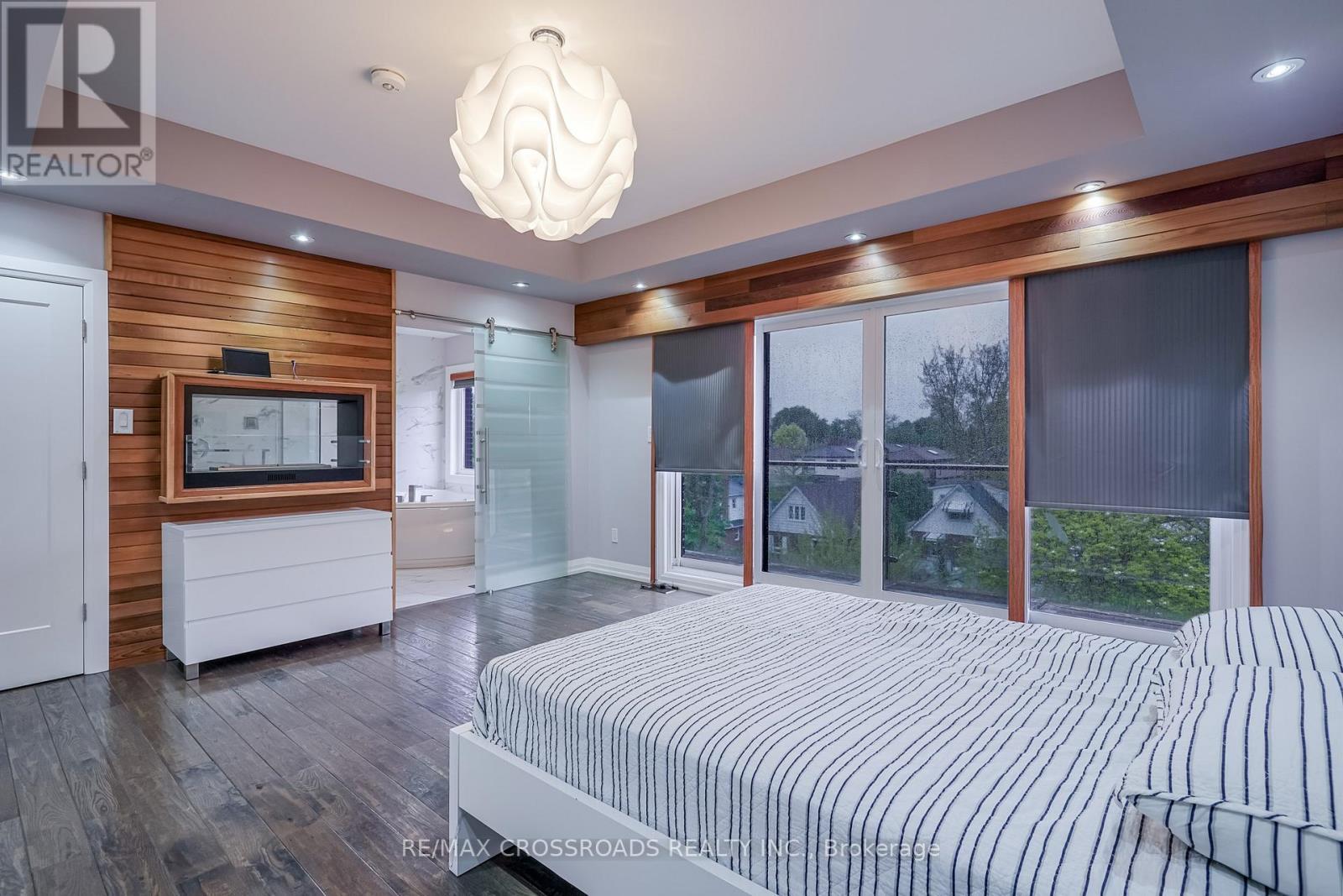 1A Roblin Avenue, Toronto, ON - Indoor Photo Showing Bedroom