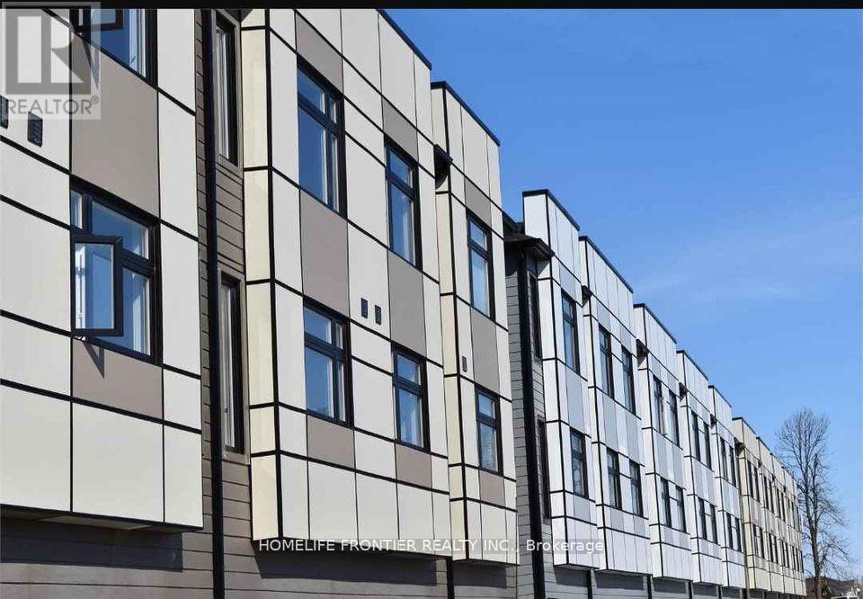 3 Upper - 540 Essa Road, Barrie, ON - Indoor Photo Showing Other Room