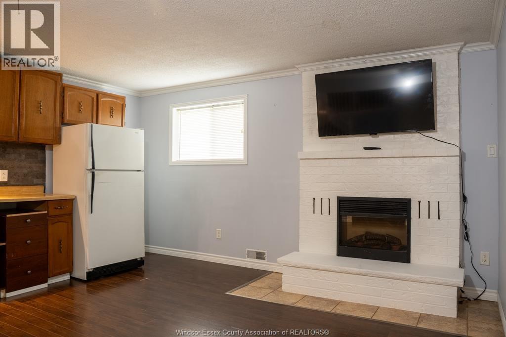 56 Quail Ridge Crescent, London, ON - Indoor With Fireplace