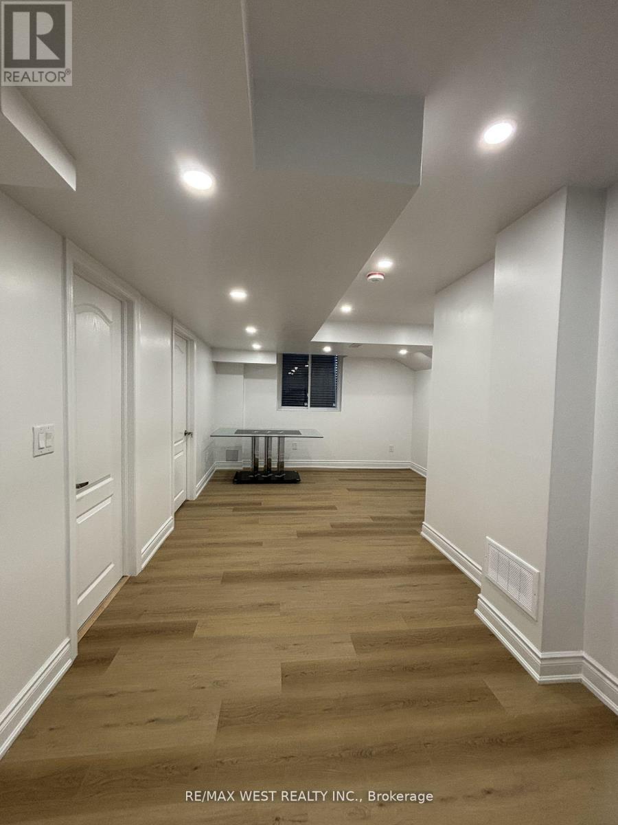 Basement Unit - 7 Locomotive Crescent, Brampton, ON - Indoor Photo Showing Other Room