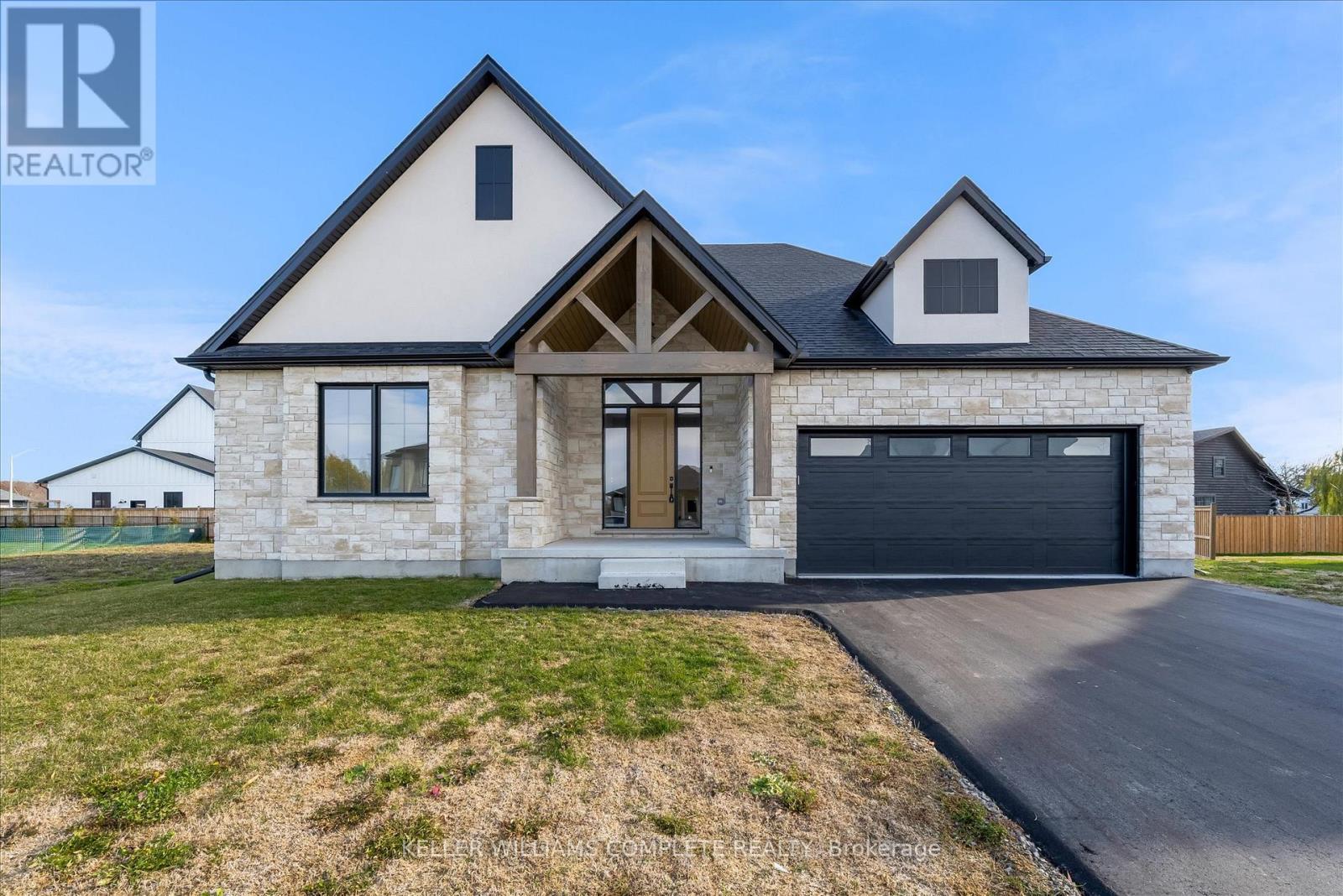 Front of home - 3643 Vosburgh Place, Lincoln, ON - Outdoor With Facade