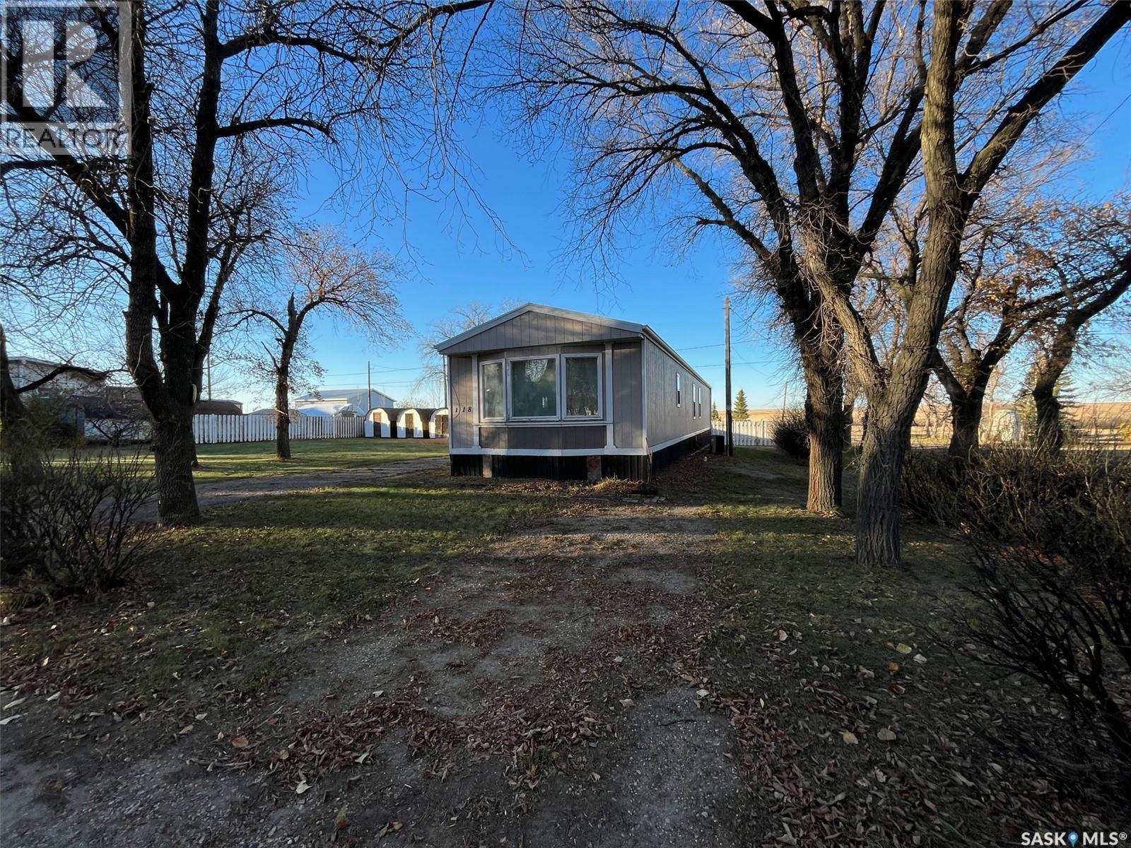 118 2 Avenue E, Lafleche, SK