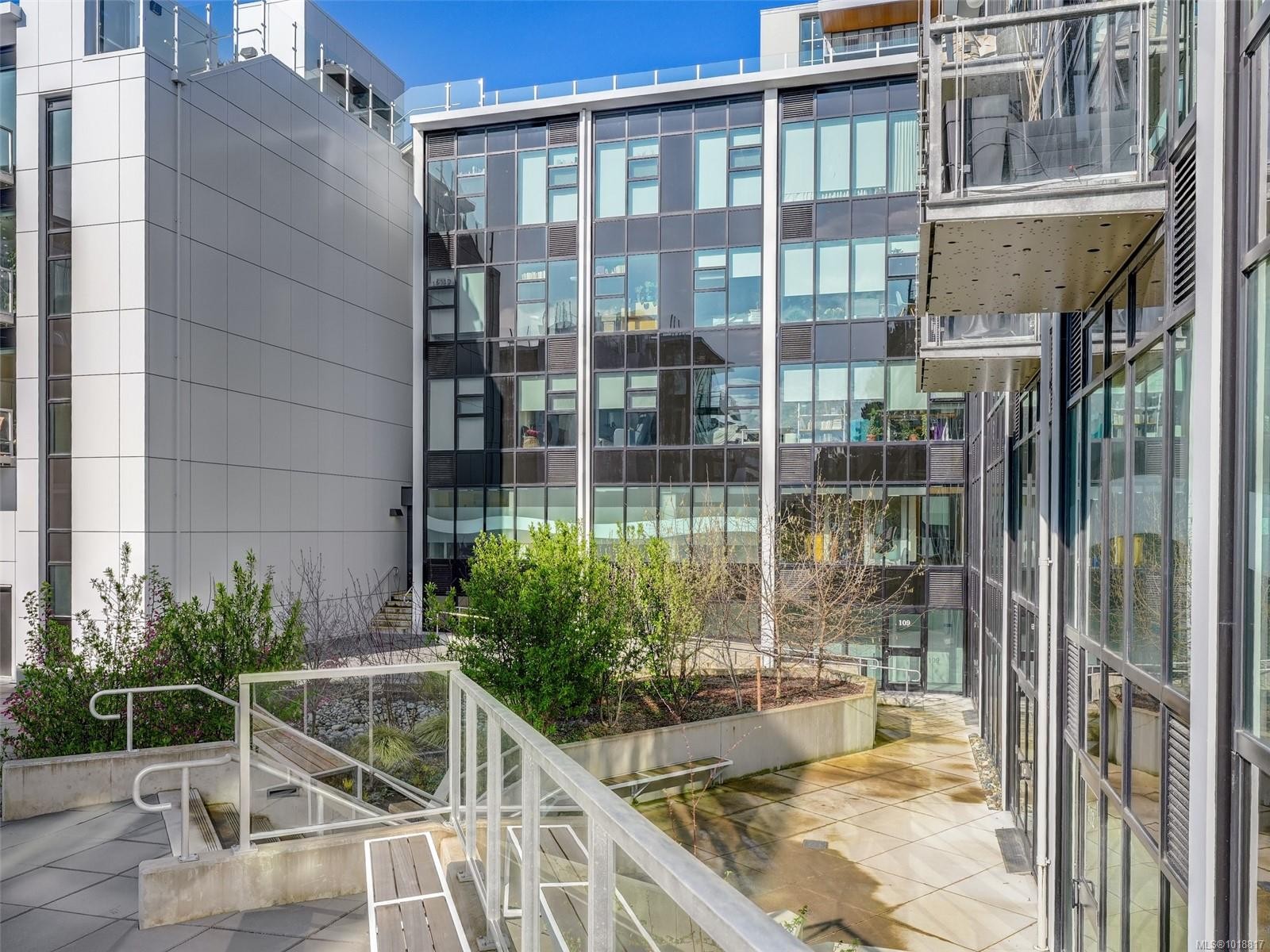 109-1105 Pandora Ave, Victoria, BC