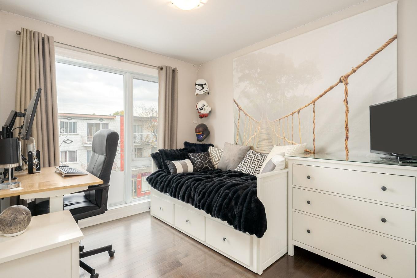 Chambre à coucher - 303-2560 Rue Bélanger, Montréal (Rosemont/La Petite-Patrie), QC - Indoor