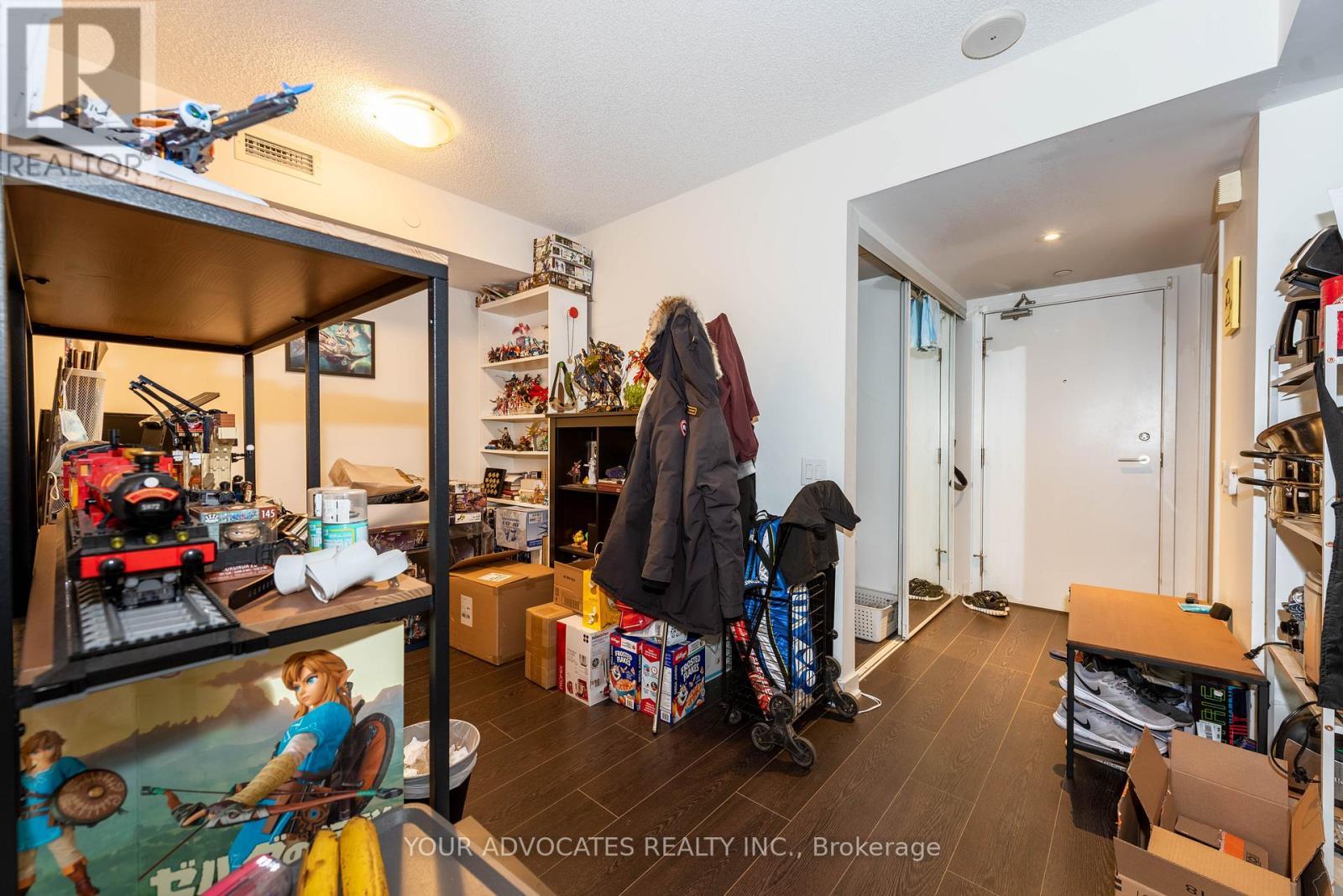 1205 - 72 Esther Shiner Boulevard, Toronto, ON - Indoor
