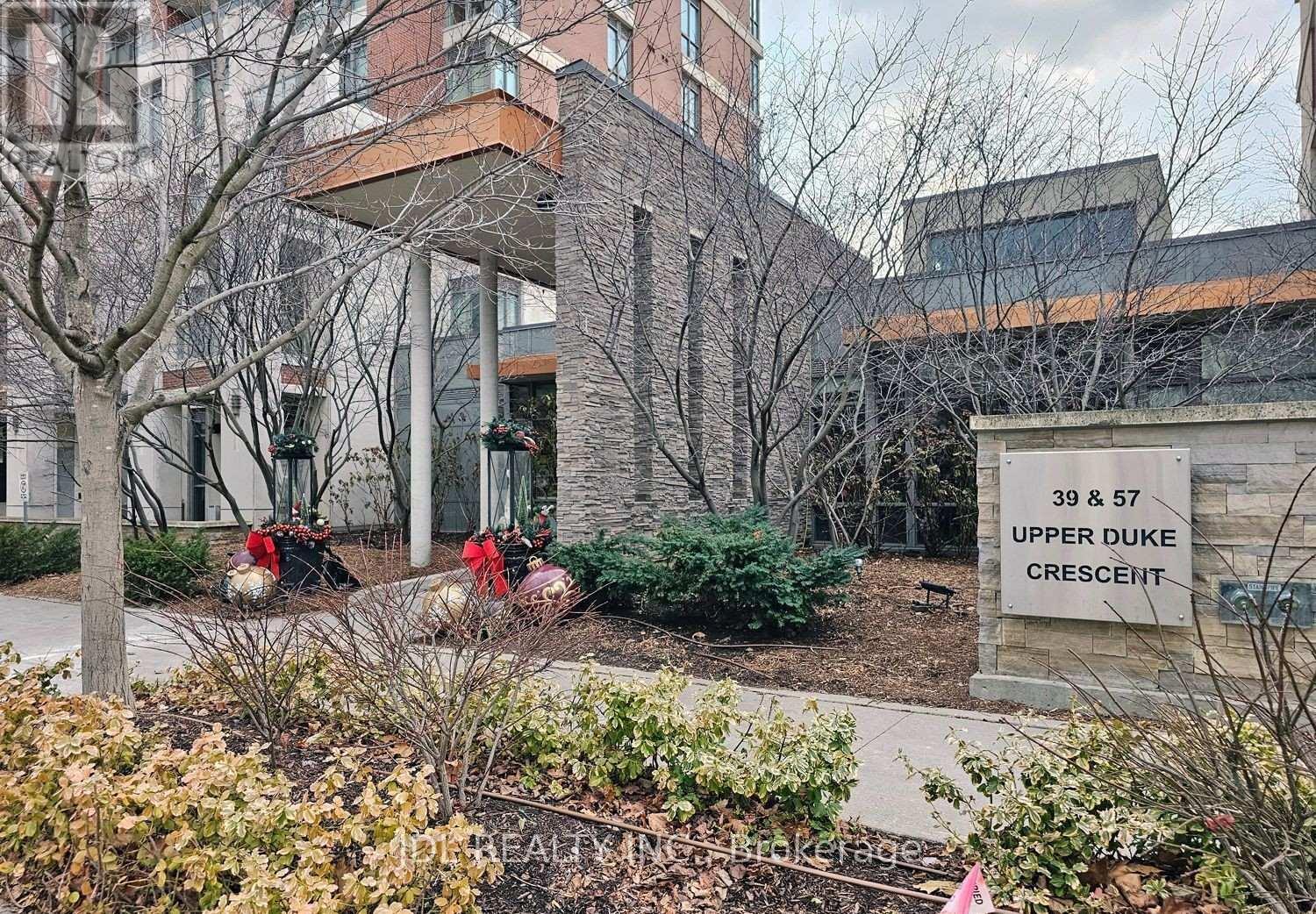 107 - 57 Upper Duke Crescent, Markham, ON - Outdoor