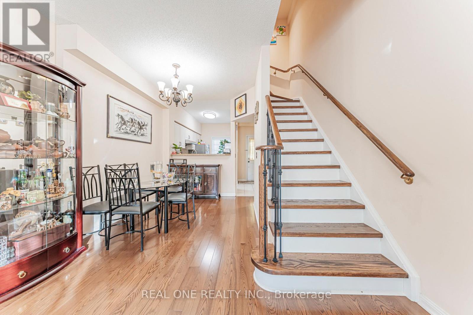 5 - 8 St Moritz Way, Markham, ON - Indoor