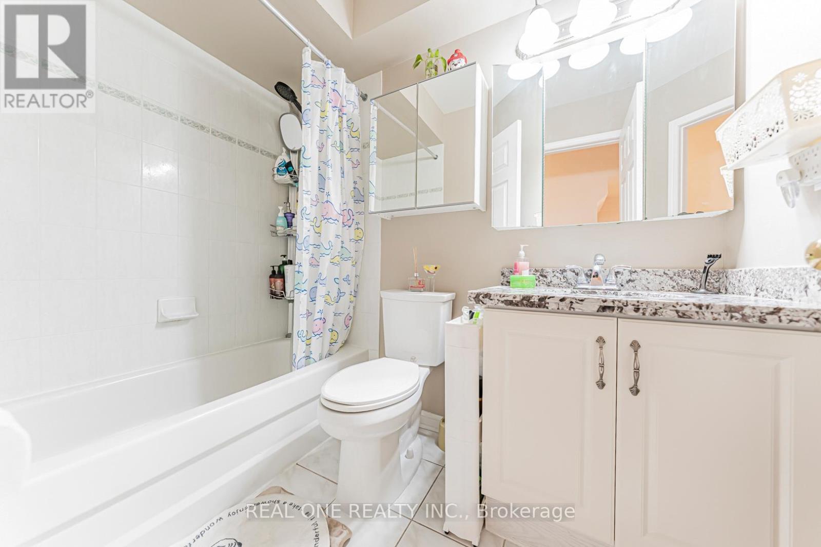 5 - 8 St Moritz Way, Markham, ON - Indoor Photo Showing Bathroom