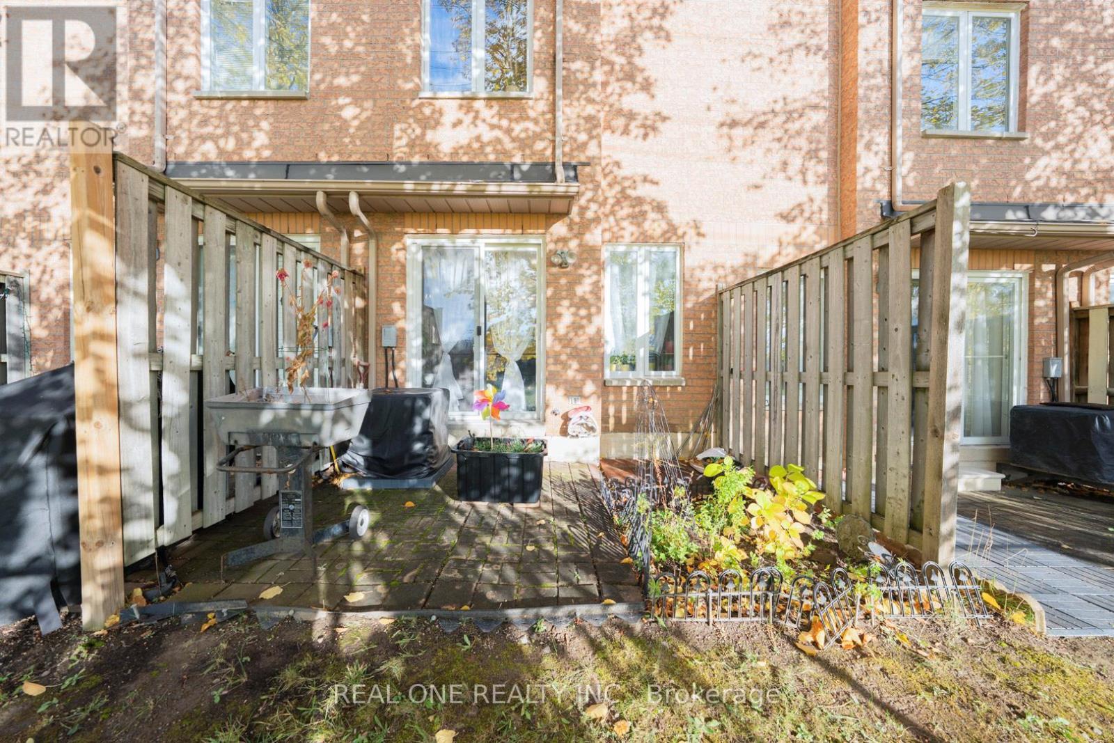 5 - 8 St Moritz Way, Markham, ON - Outdoor