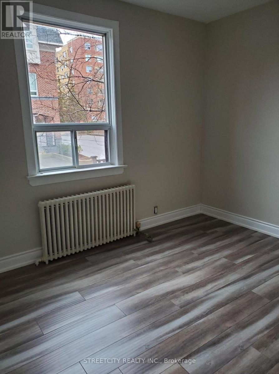 191 Broadway Street, Mississauga, ON - Indoor Photo Showing Other Room