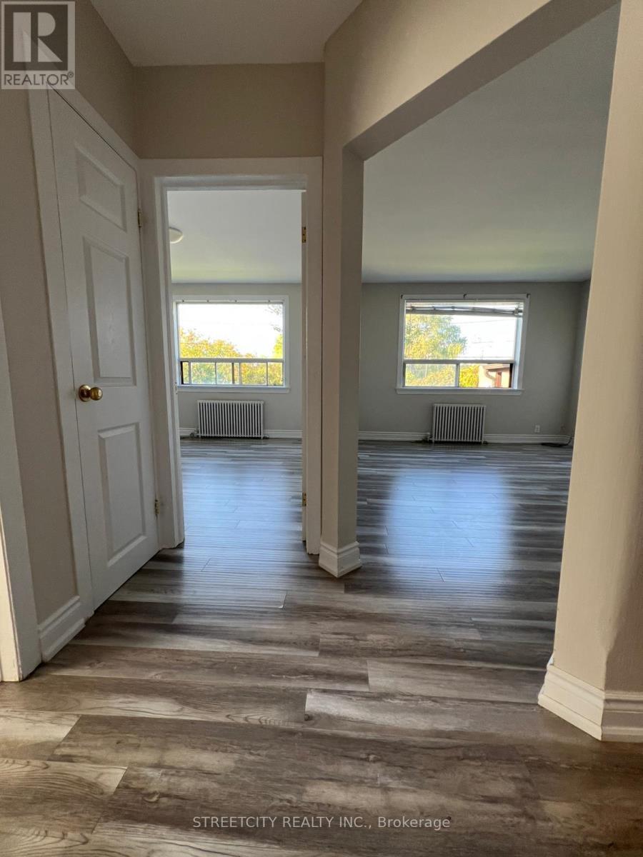 191 Broadway Street, Mississauga, ON - Indoor Photo Showing Other Room