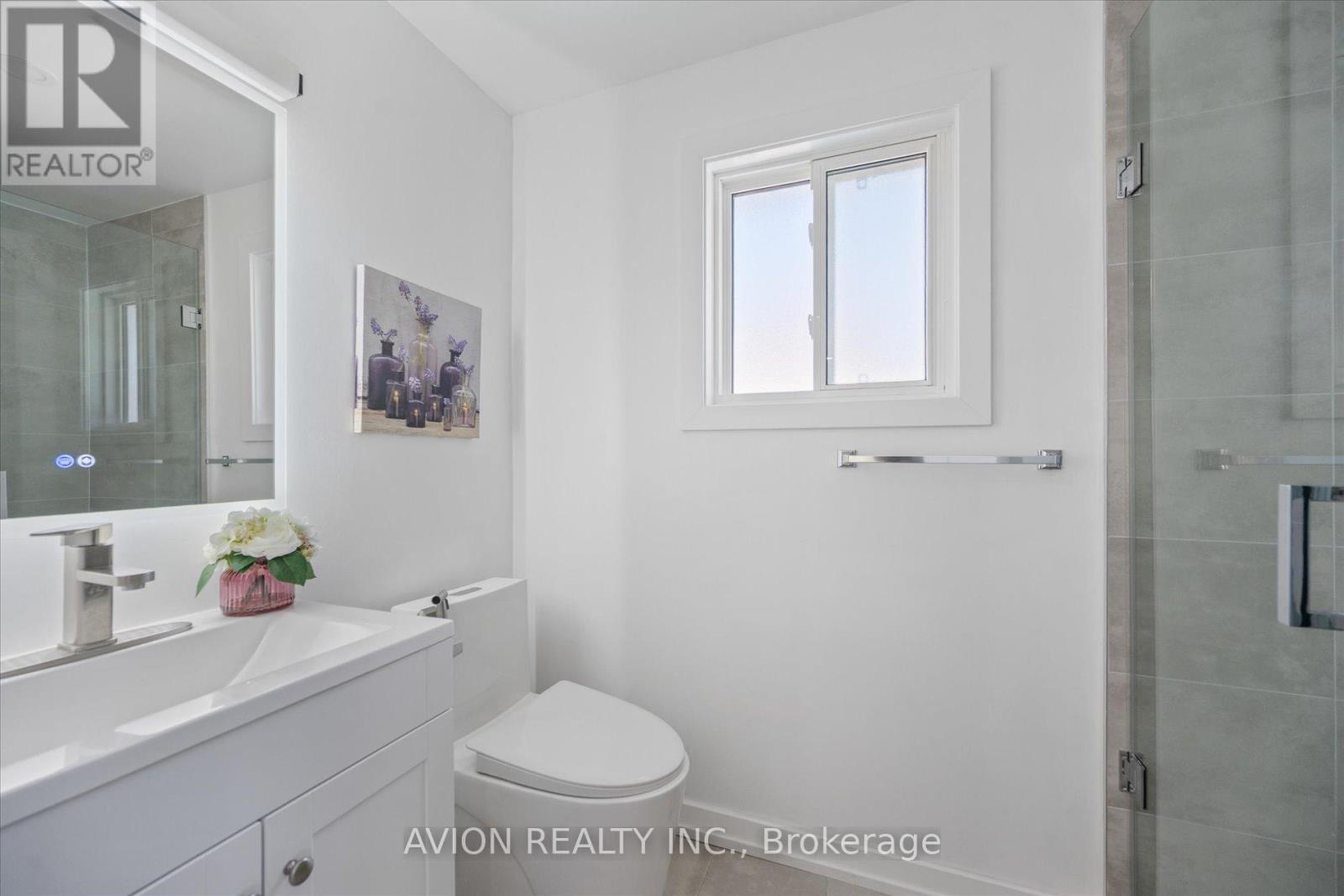 1397 Highgate Court, Oakville, ON - Indoor Photo Showing Bathroom