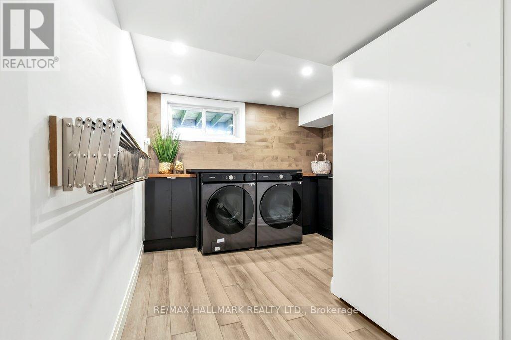 3 Averdon Crescent, Toronto, ON - Indoor Photo Showing Laundry Room