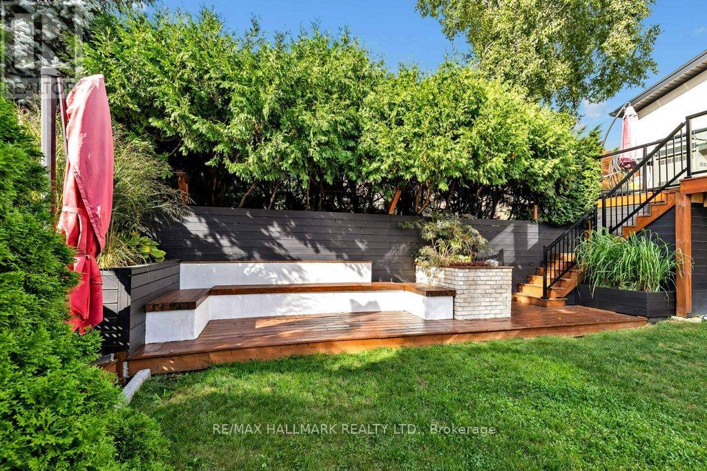 3 Averdon Crescent, Toronto, ON - Outdoor