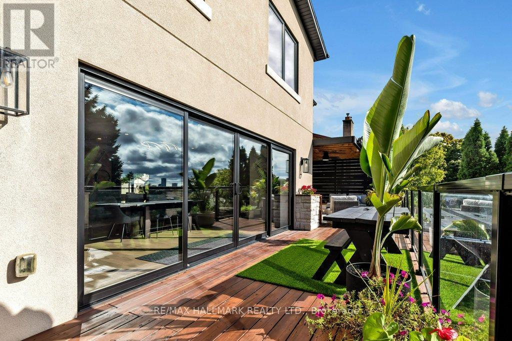 3 Averdon Crescent, Toronto, ON - Outdoor