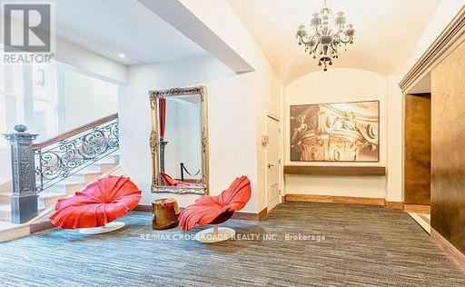 1510 - 197 Yonge Street, Toronto, ON - Indoor Photo Showing Other Room