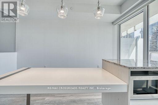 1510 - 197 Yonge Street, Toronto, ON - Photo Showing Other Room