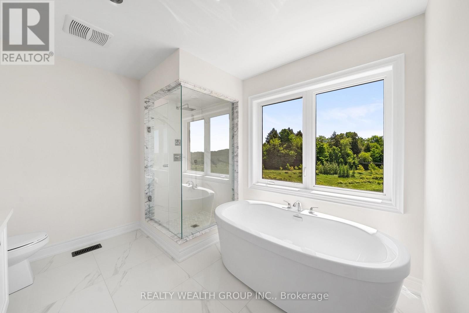 261 Seaview Heights, East Gwillimbury, ON - Indoor Photo Showing Bathroom