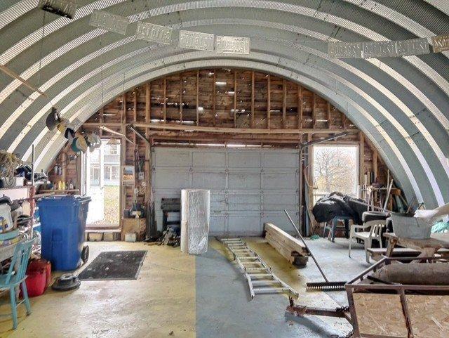 Garage - 265 Route 132, Shigawake, QC - Indoor Photo Showing Other Room