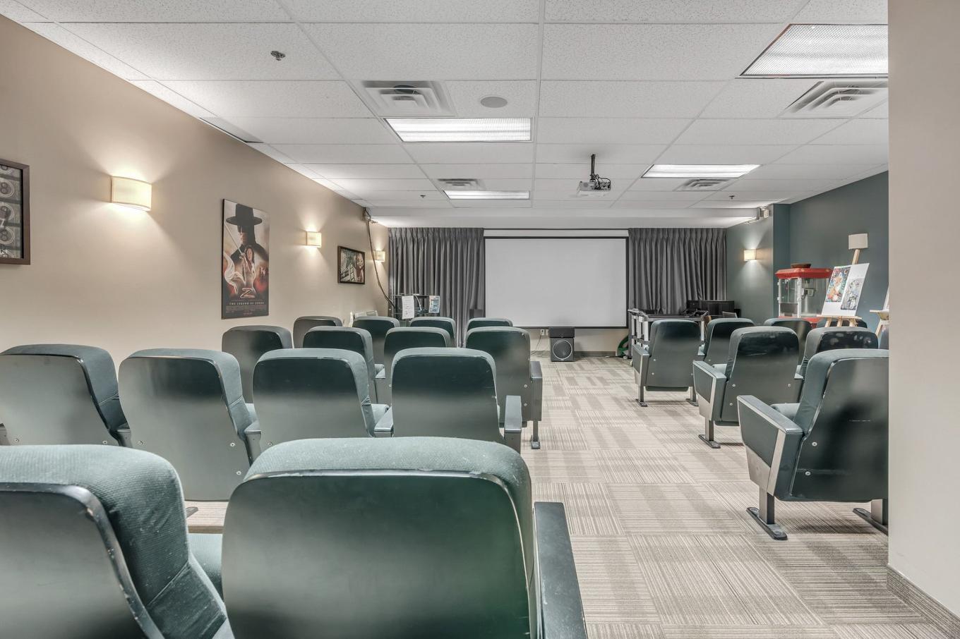 Conference room - 1102-1300 Ch. Ste-Foy, Québec (La Cité-Limoilou), QC - Indoor