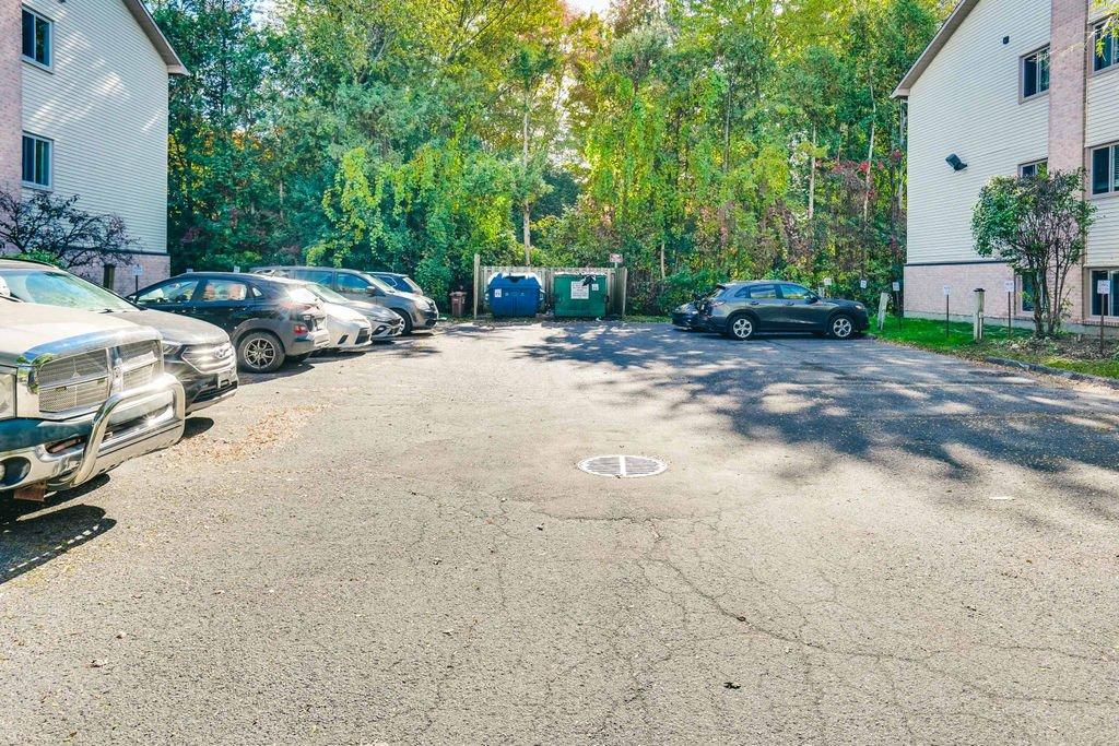 Stationnement - 8-55 Imp. De La Roseraie, Gatineau (Hull), QC - Outdoor