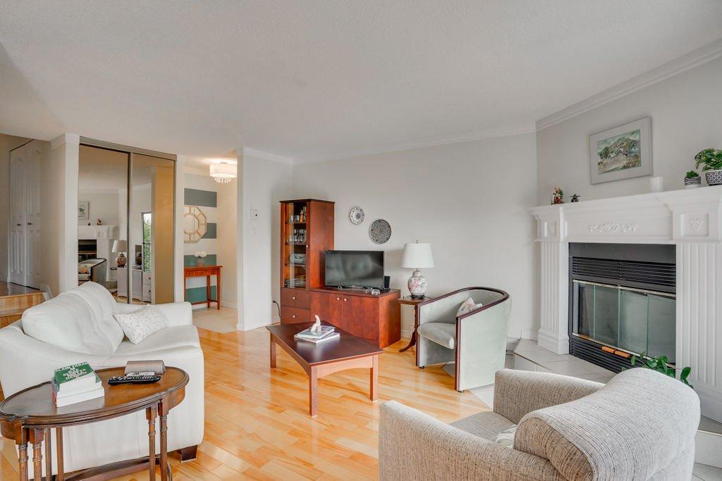 Living room - 5-18 Rue De Deauville, Gatineau (Hull), QC