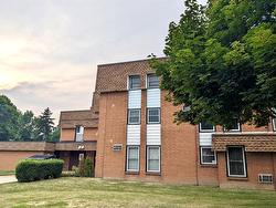 294-6299 THORNBERRY Crescent Windsor, ON N8T 3A5