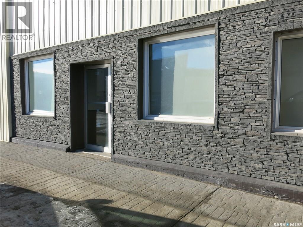 608 Main Street, Moosomin, SK