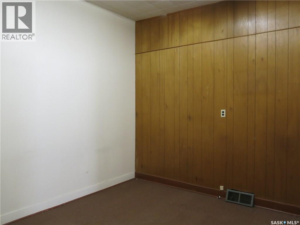 608 Main Street, Moosomin, SK