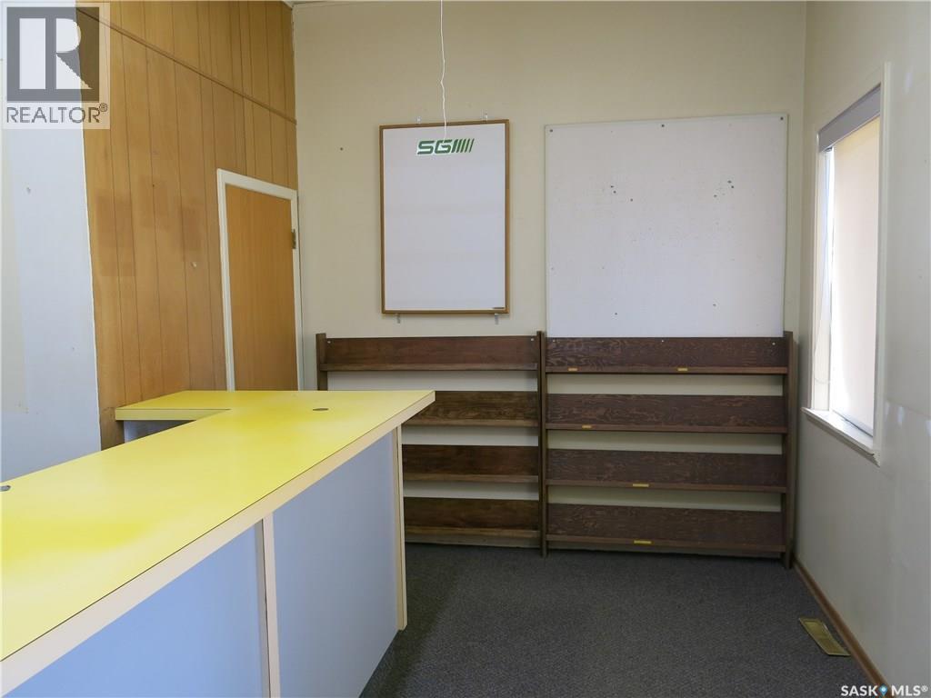 608 Main Street, Moosomin, SK