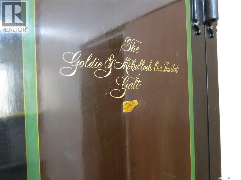 608 Main Street, Moosomin, SK