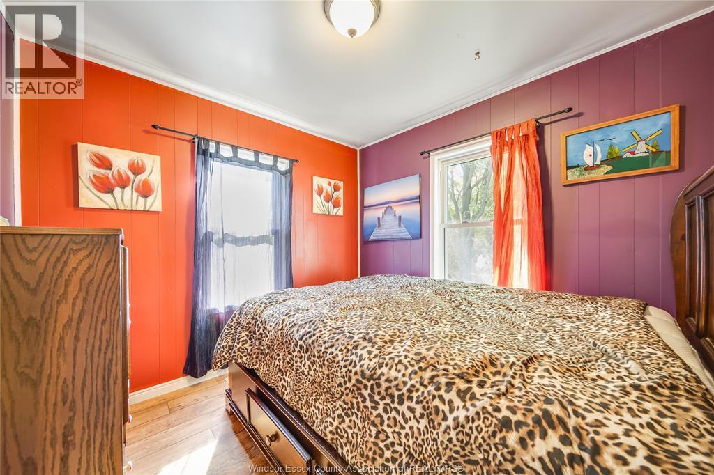 1520 Kerr Avenue, Erieau, ON - Indoor Photo Showing Bedroom