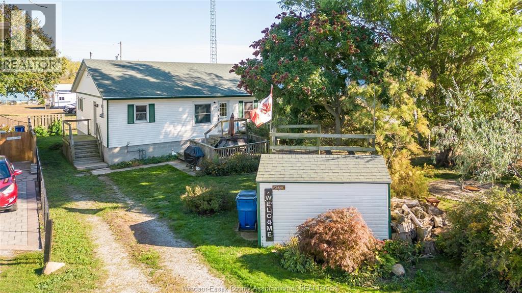 1520 Kerr Avenue, Erieau, ON - Outdoor