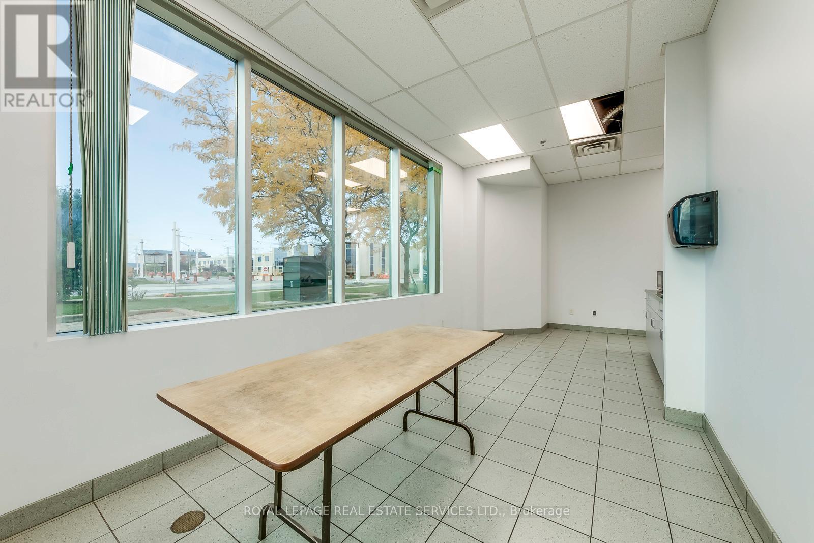 7205 Edwards Boulevard, Mississauga, ON