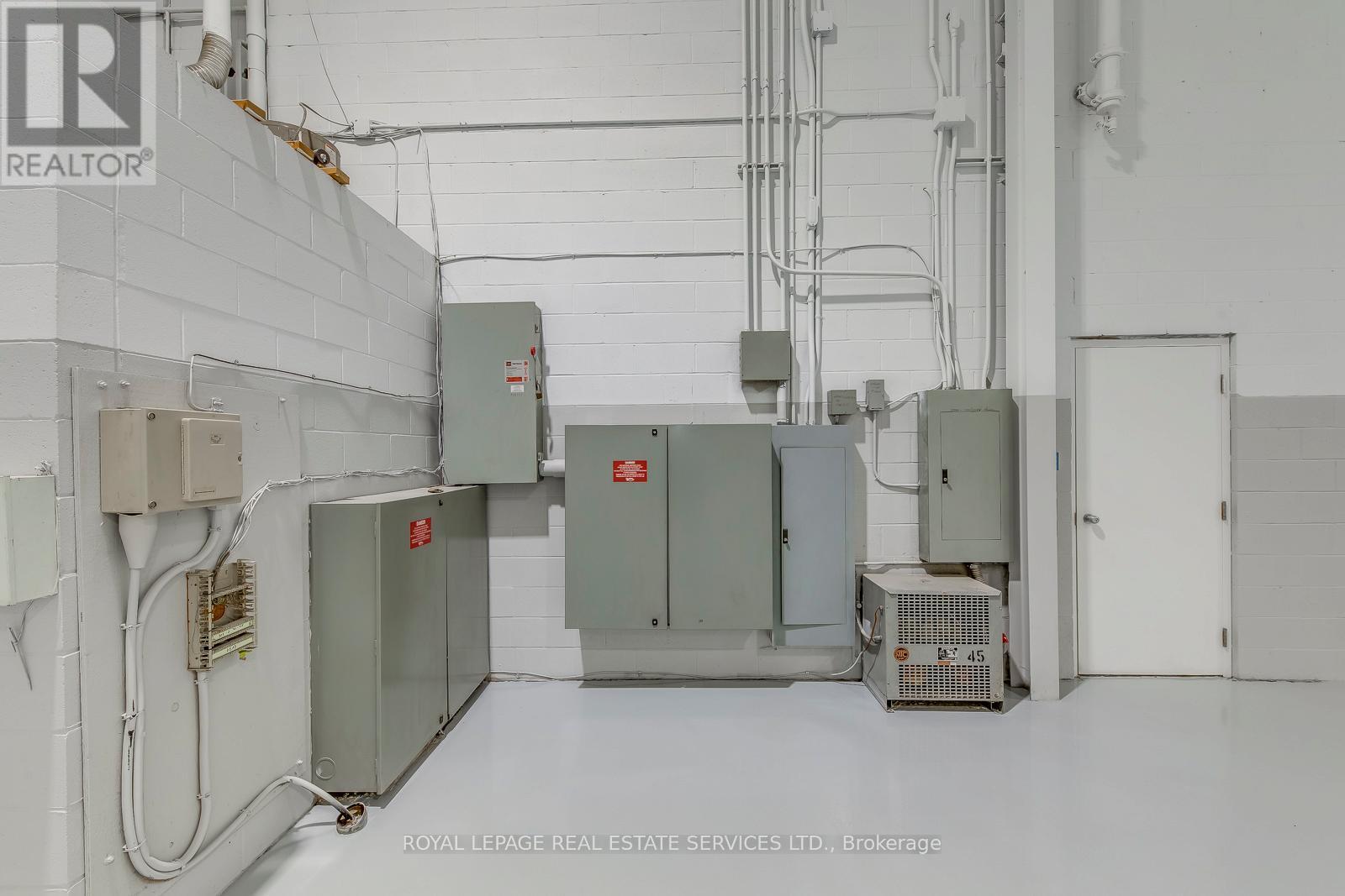 7205 Edwards Boulevard, Mississauga, ON